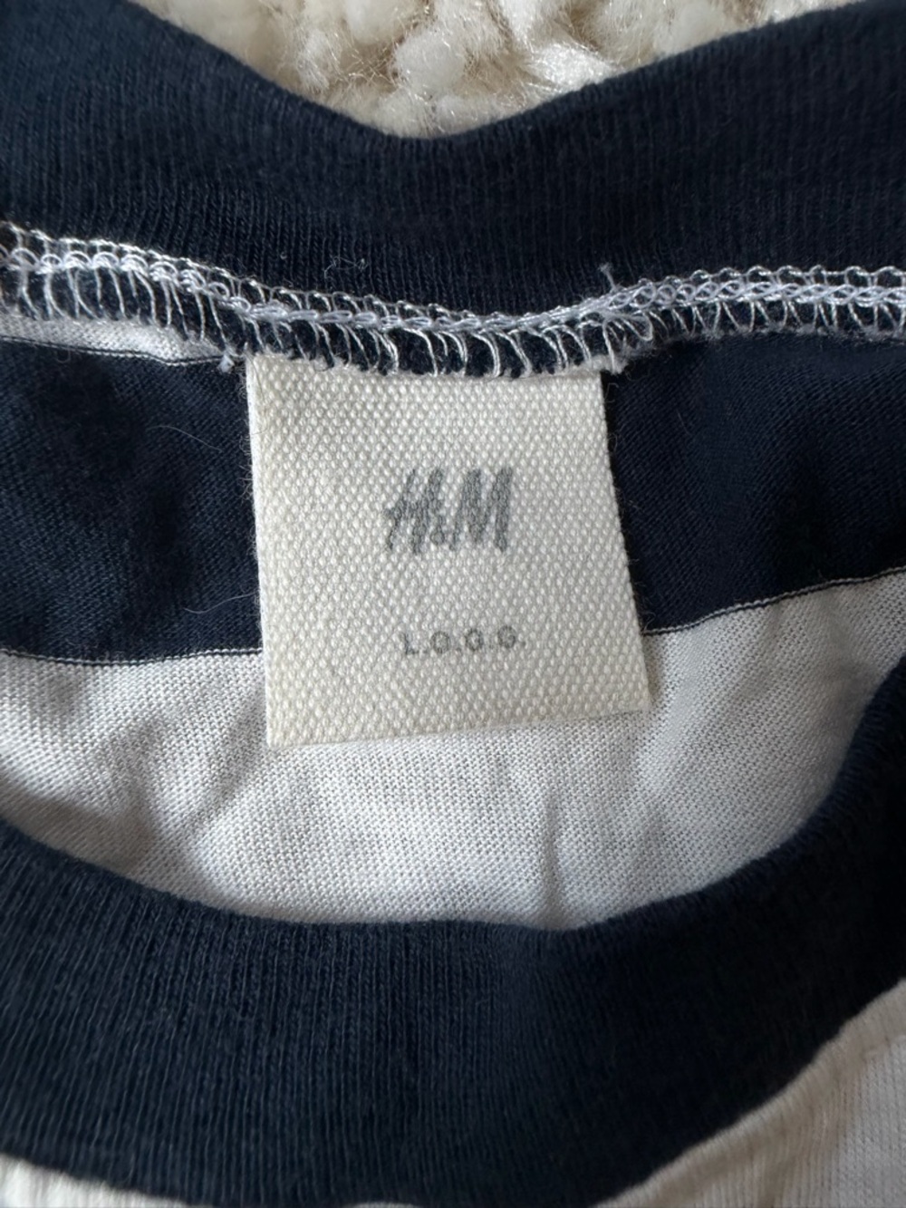 H&M Navy and White Striped Short-Sleeve super cute spring summer Maxi Dress - Picture 6 of 6